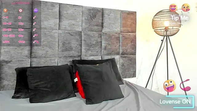 Snapshot of SusanRodriguez_ chatting on 17, 12, 2024 SusanRodriguez  online show from 17, 12, 2024