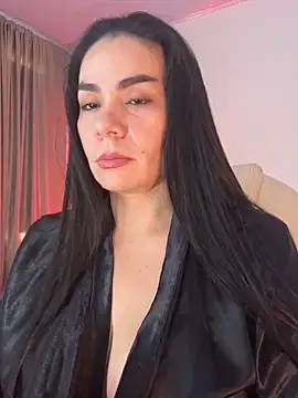 Snapshot of MeganDupont chatting on 28, 4, 2026 MeganDupont online show from 28, 4, 2026