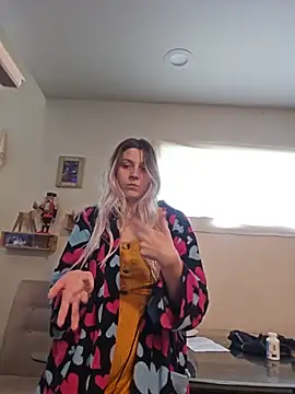 ScarletCallings420 online show from 16, 7, 2026