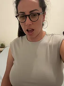 kymii online show from 26, 6, 2026