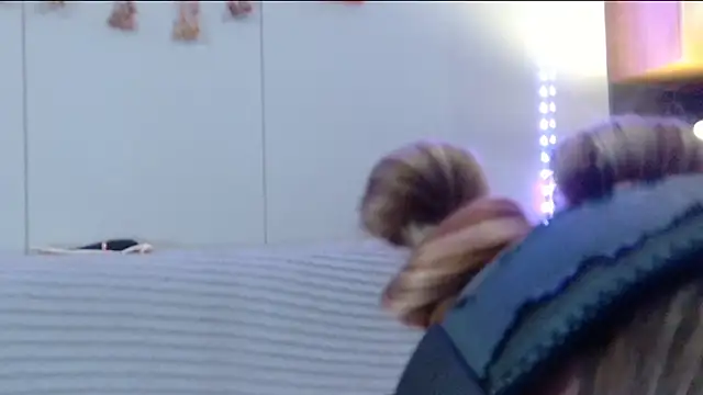 Snapshot of ScarletCarnal chatting on 11, 3, 2025 ScarletCarnal online show from 11, 3, 2025