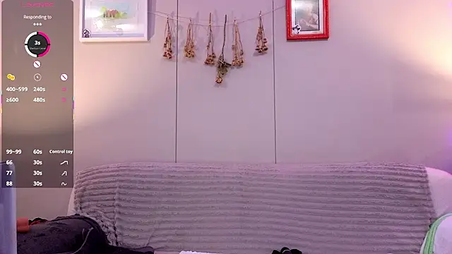 Snapshot of ScarletCarnal chatting on 8, 3, 2026 ScarletCarnal online show from 8, 3, 2026