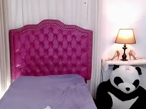 DreamLADYBOY online show from 7, 11, 2025