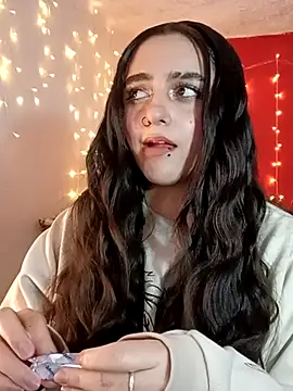 Snapshot of IvonneT chatting on 25, 2, 2025 IvonneT online show from 25, 2, 2025