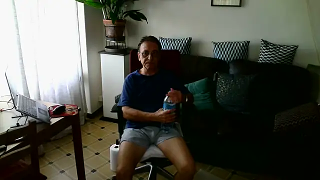 Snapshot of HETEREOMAN chatting on 28, 9, 2025 HETEREOMAN online show from 28, 9, 2025