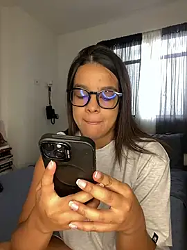 trianawhite online show from 6, 12, 2024