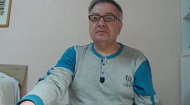 YOU6me online show from 31, 1, 2025