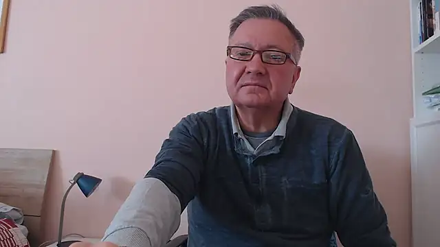 YOU6me online show from 6, 11, 2025