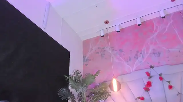 Snapshot of ValerySex_ chatting on 18, 6, 2026 ValerySex online show from 18, 6, 2026