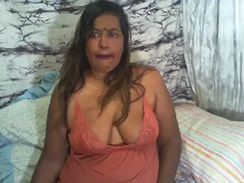 Mammabear 4u online show from 6, 2, 2025