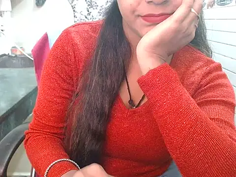 LovingPihu online show from 7, 11, 2025