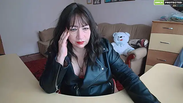 Lucretia Goldi  online show from 16, 3, 2025