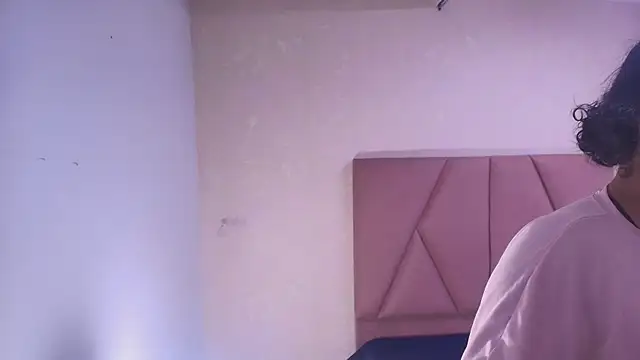 Snapshot of lay_navas chatting on 27, 10, 2025 lay navas online show from 27, 10, 2025