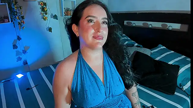 Snapshot of Cherry_jhoana chatting on 5, 3, 2025 Cherry jhoana online show from 5, 3, 2025