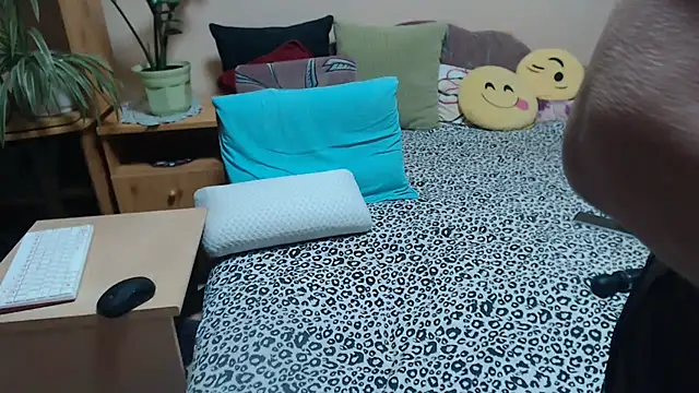 Margaret-milf online show from 11, 9, 2025