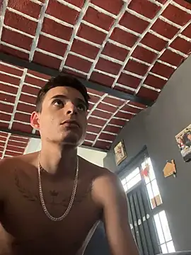 Snapshot of brianor89 chatting on 2, 10, 2025 brianor89 online show from 2, 10, 2025