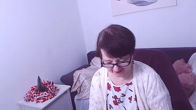 Snapshot of ChristaRose chatting on 27, 12, 2024 ChristaRose online show from 27, 12, 2024