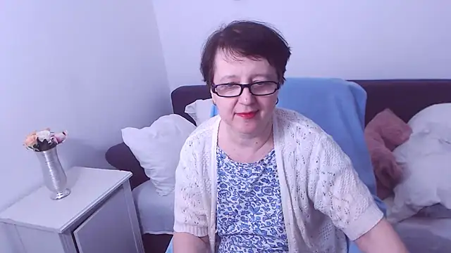 Snapshot of ChristaRose chatting on 10, 1, 2025 ChristaRose online show from 10, 1, 2025