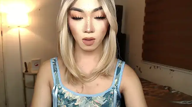 Local Hoelyx online show from 15, 3, 2025