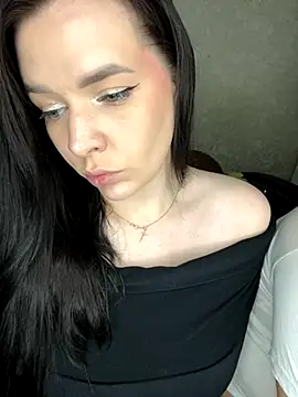 Snapshot of HellMoor chatting on 12, 9, 2025 HellMoor online show from 12, 9, 2025