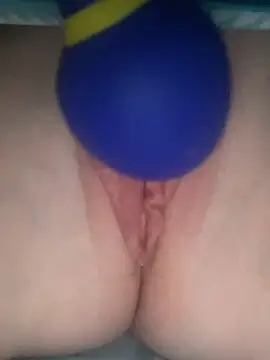 Snapshot of ToysRus24 chatting on 13, 2, 2025 ToysRus24 online show from 13, 2, 2025