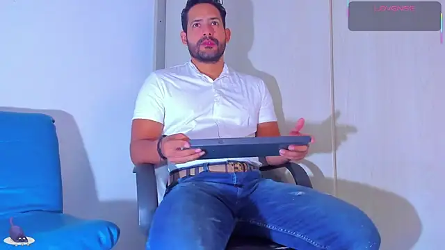 Snapshot of JorsMontero chatting on 3, 3, 2025 JorsMontero online show from 3, 3, 2025