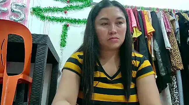 Snapshot of LalaiAsian chatting on 6, 1, 2025 LalaiAsian online show from 6, 1, 2025