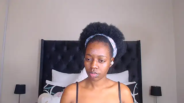 Snapshot of Sexynaughty_Gal chatting on 19, 3, 2025 Sexynaughty Gal online show from 19, 3, 2025