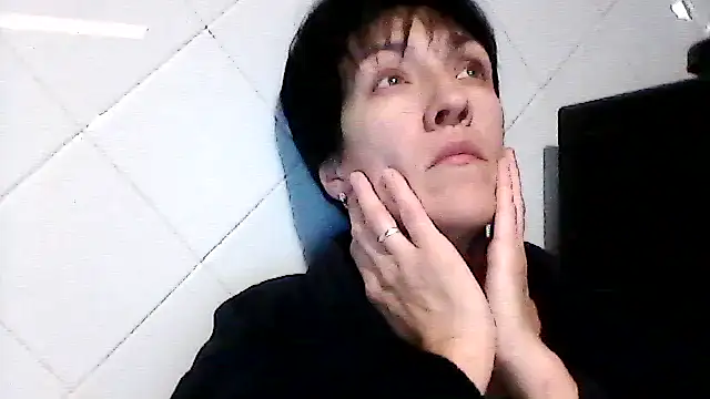 SunnyAmorre online show from 24, 9, 2025