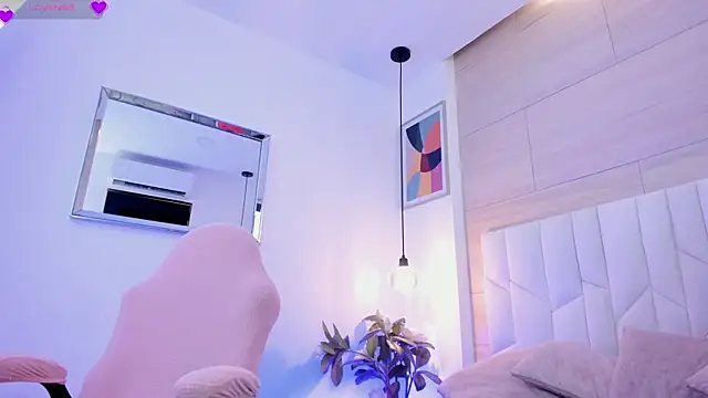 io chie  online show from 17, 4, 2026