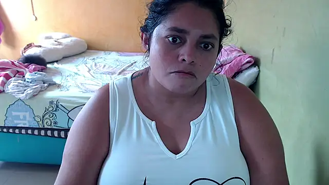 Snapshot of yulieth_bbw chatting on 12, 7, 2026 yulieth bbw online show from 12, 7, 2026