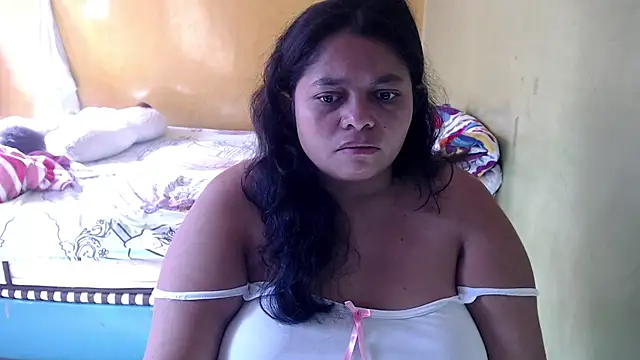 Snapshot of yulieth_bbw chatting on 18, 7, 2026 yulieth bbw online show from 18, 7, 2026