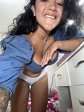 Snapshot of lau_ass_goddess chatting on 21, 9, 2025 lau ass goddess online show from 21, 9, 2025