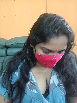 Snapshot of lovely-latha chatting on 27, 5, 2026 lovely-latha online show from 27, 5, 2026