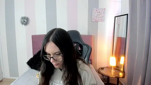 Snapshot of Wanda_sg chatting on 24, 10, 2025 Wanda sg online show from 24, 10, 2025