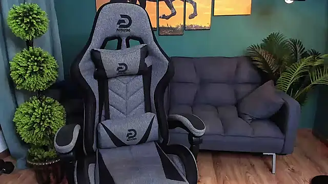 Snapshot of marcobadass chatting on 2, 2, 2025 marcobadass online show from 2, 2, 2025