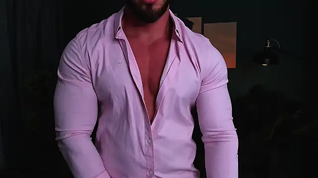 Snapshot of marcobadass chatting on 5, 2, 2025 marcobadass online show from 5, 2, 2025