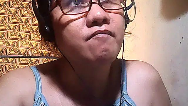 sweetsosie18 online show from 9, 2, 2026