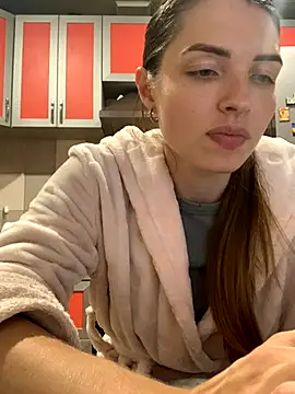 Snapshot of SeducingYoghourt chatting on 23, 10, 2025 SeducingYoghourt online show from 23, 10, 2025