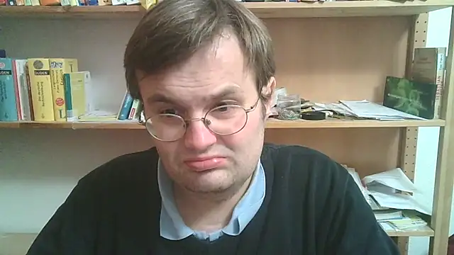 Snapshot of makau1 chatting on 30, 10, 2025 makau1 online show from 30, 10, 2025