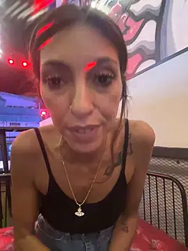 amanilouve online show from 13, 3, 2025