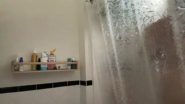 dreamyriri online show from 18, 2, 2026