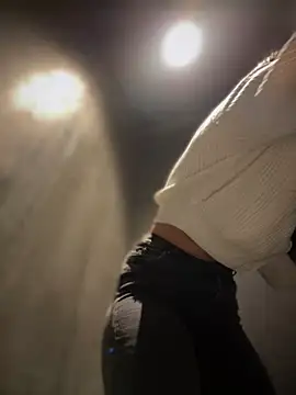 Emma Catt online show from 1, 3, 2025