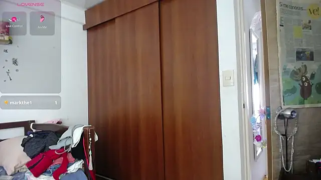 Moon lunita online show from 16, 10, 2025