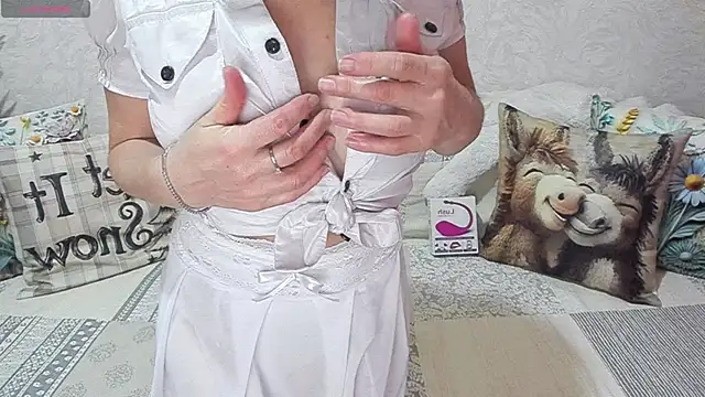 AgataFoxx online show from 1, 3, 2026