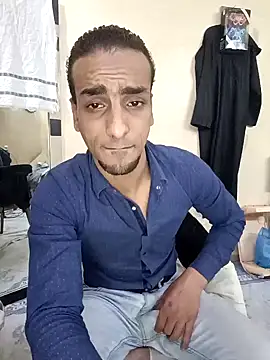 Snapshot of highguy chatting on 15, 12, 2024 highguy online show from 15, 12, 2024