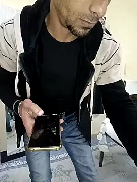 Snapshot of highguy chatting on 19, 12, 2024 highguy online show from 19, 12, 2024