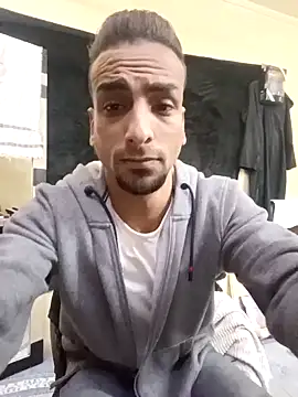 Snapshot of highguy chatting on 25, 12, 2024 highguy online show from 25, 12, 2024