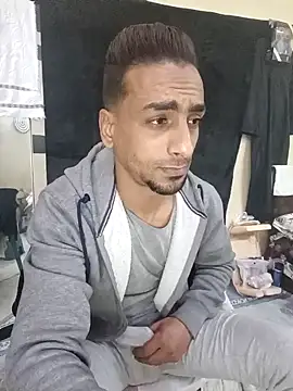 Snapshot of highguy chatting on 25, 12, 2024 highguy online show from 25, 12, 2024