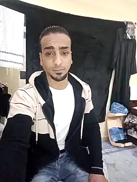 Snapshot of highguy chatting on 8, 1, 2025 highguy online show from 8, 1, 2025